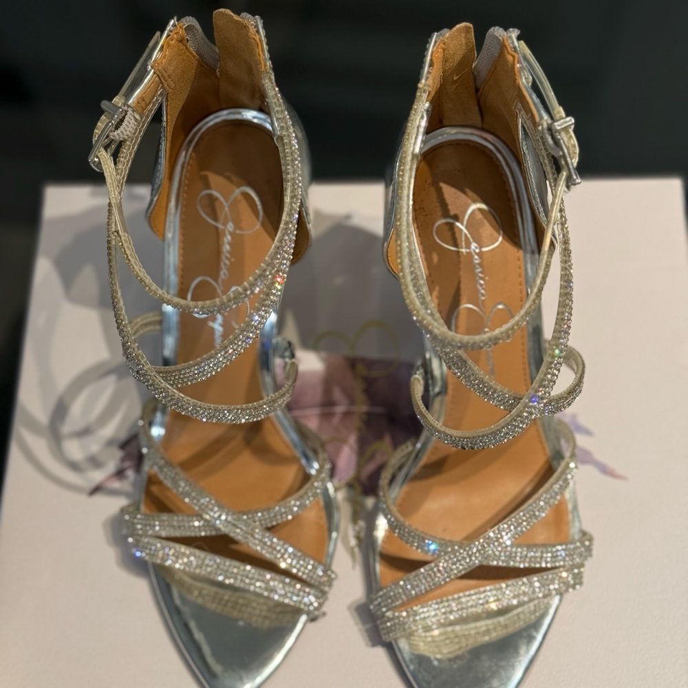 Elegant Silver Strappy Heels - Picture 7 of 12